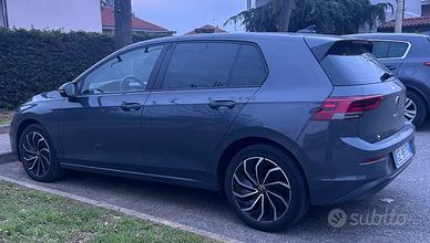Golf 8 1.0 TSI Life 2021 - 50.000 km - Ottime cond