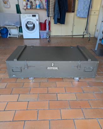Cassa da trasporto e stoccaggio militare svizzera