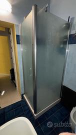 box doccia in cristallo 70x90 cm. profili bianchi 