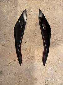 Fianchetti laterali CB Hornet 750 2023/24