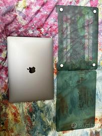 Macbook Pro 13 pollici (2017) - 8gb/256gb - 390€