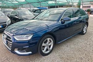 Audi A4 Avant 40 2.0 tdi Business Sport 190cv s-tr