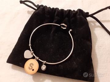Bracciale con ciondoli