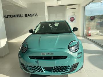 Fiat 600 Hybrid 110 CV DCT MHEV PACK COFORT (NUOVA