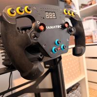 Sim racing postazione volante monitor pedaliera