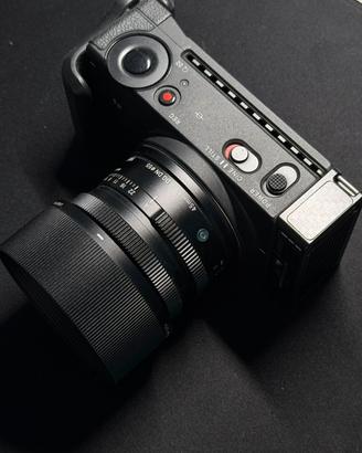 Sigma fp + Sigma 24-70mm f/2.8 Art + 45mm f/2.8