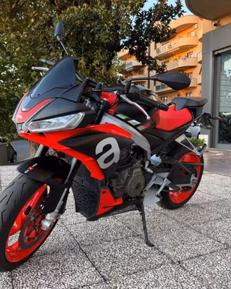 APRILIA Tuono 660 TUTTO INCLUSO ANCHE PASSAGGIO!