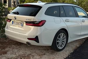 BMW 320D STESION 2019