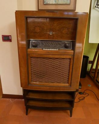 Radio giradischi  d'epoca