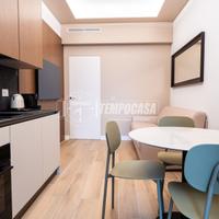 LUMINOSISSIMO DUE LOCALI NUOVO E ARREDATO! CON BAL