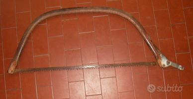 Sega ad arco da contadino degli anni 1940 con ganc