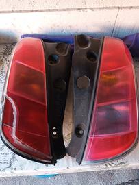 fanali posteriori Lancia Ypsilon 2004