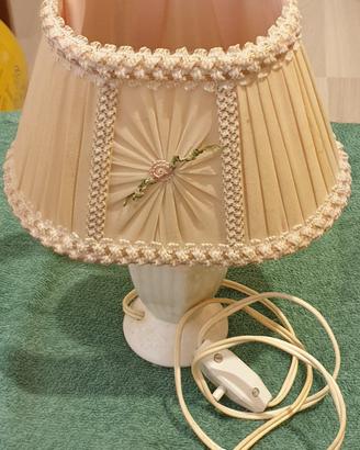 Lampada paralume vintage con base in ceramica