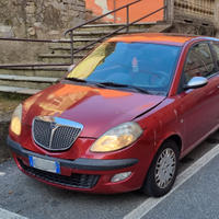 Lancia Ypsilon 1.2 16v GPL