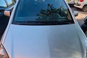 zafira 1600 7 posti 