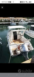 Barca semi cabinata