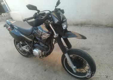 Yamaha XT 600 E  kit motard scarico carbonio ecc.