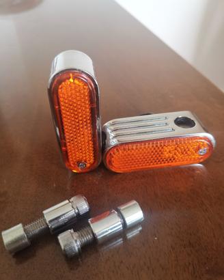 Frecce moto cromate