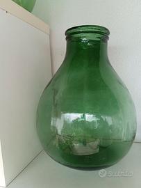 Damigiane di vetro verde