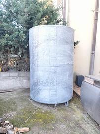 Cisterna zincata verticale