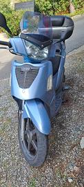 Scooter kymco people S 200i