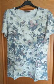 T shirt fiorata
