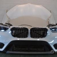 Bmw x1 f48 musata cofano paraurti fari led 10km