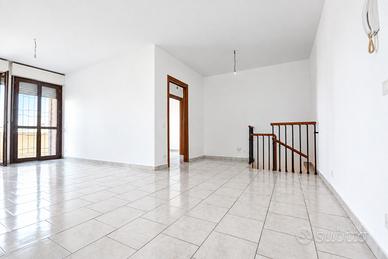 Appartamento con garage, località Grancetta