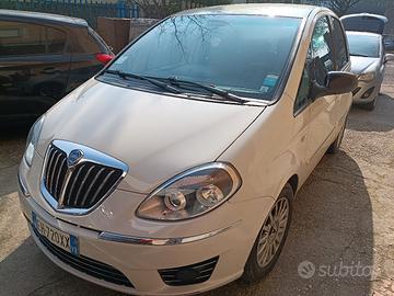 lancia musa 1.4 GPL 