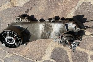 CARTER COMPLETO NRG 50 PIAGGIO con albero