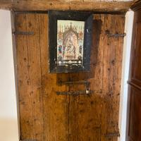 Altare antico religioso per la casa Sacra Famiglia