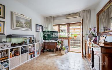 CECCHIGNOLA - Trilocale con posto auto e cantina