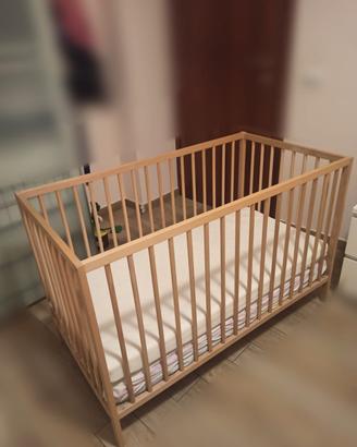 Lettino in legno con sbarre ikea