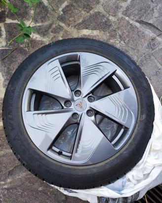 Cupra set cerchi 18 gommati invernali