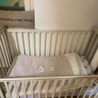 Lettino con le sponde