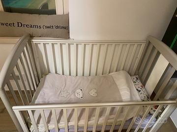 Lettino con le sponde