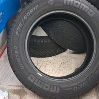 4 Gomme Invernali Momo 225 60 R 17 6.5 mm Top