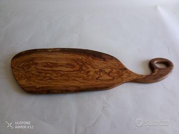 Tagliere in legno di ulivo massello