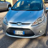 Ford fiesta 1.4 gpl