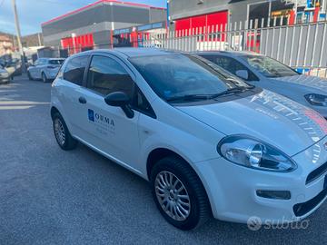 Fiat Punto 1.4 8V S&S 3 porte Van Pop 2 posti