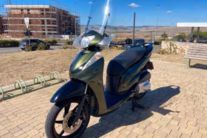 Honda sh 300