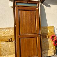 Portone in rovere artigianale da restaurare