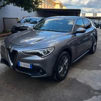 Alfa Romeo Stelvio 2.2 t Business Q4 190cv auto