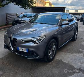 Alfa Romeo Stelvio 2.2 t Business Q4 190cv auto