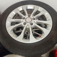 Cerchi Mercedes 17" Gommati