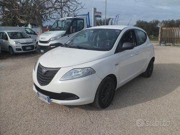 Lancia Ypsilon 0.9 TwinAir 85 CV 5 porte S&S Plati