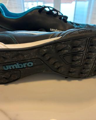 Scarpe calcetto Umbro numero 45