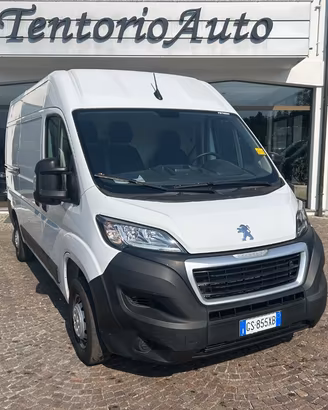 PEUGEOT Boxer 33 2.2 BlueHDi 120 S&S PM-TM Furgo