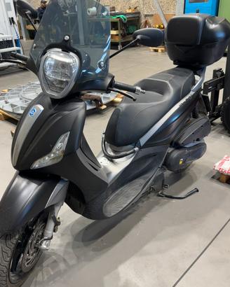 Piaggio BEVERLY ST 350 / 2014 km 11000