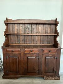 Credenza piattaia
